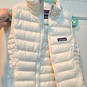 Women's XXS White Patagonia Puffer Vest